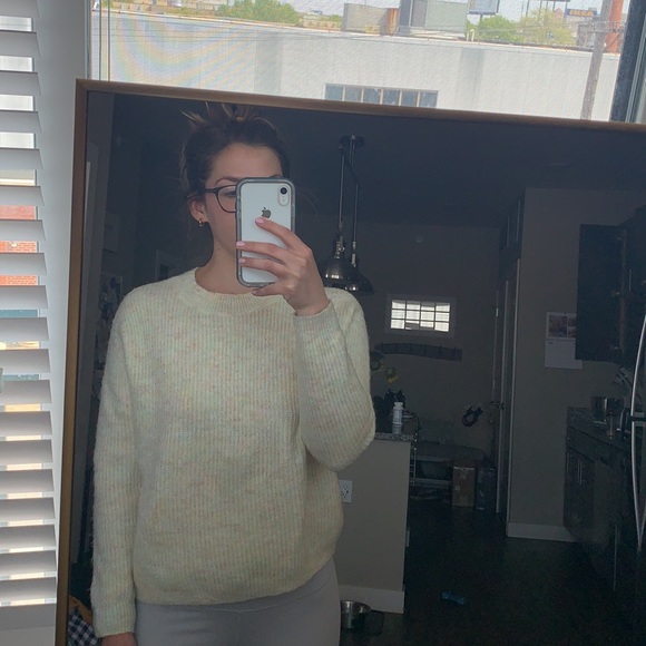 Sweater - Picture 3 of 3